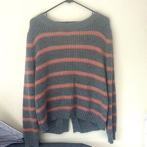Women’s Gray Sweater Size Small